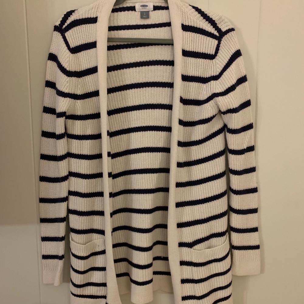 Thick knit striped sweater
